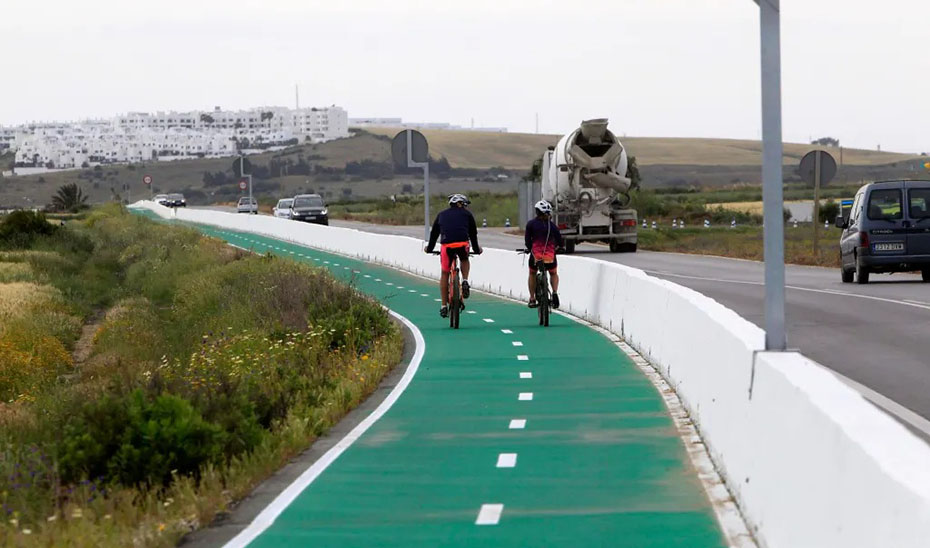 Un tramo finalizado de la vía ciclista Eurovelo, uno de los proyectos desarrollados dentro de la ITI de Cádiz.